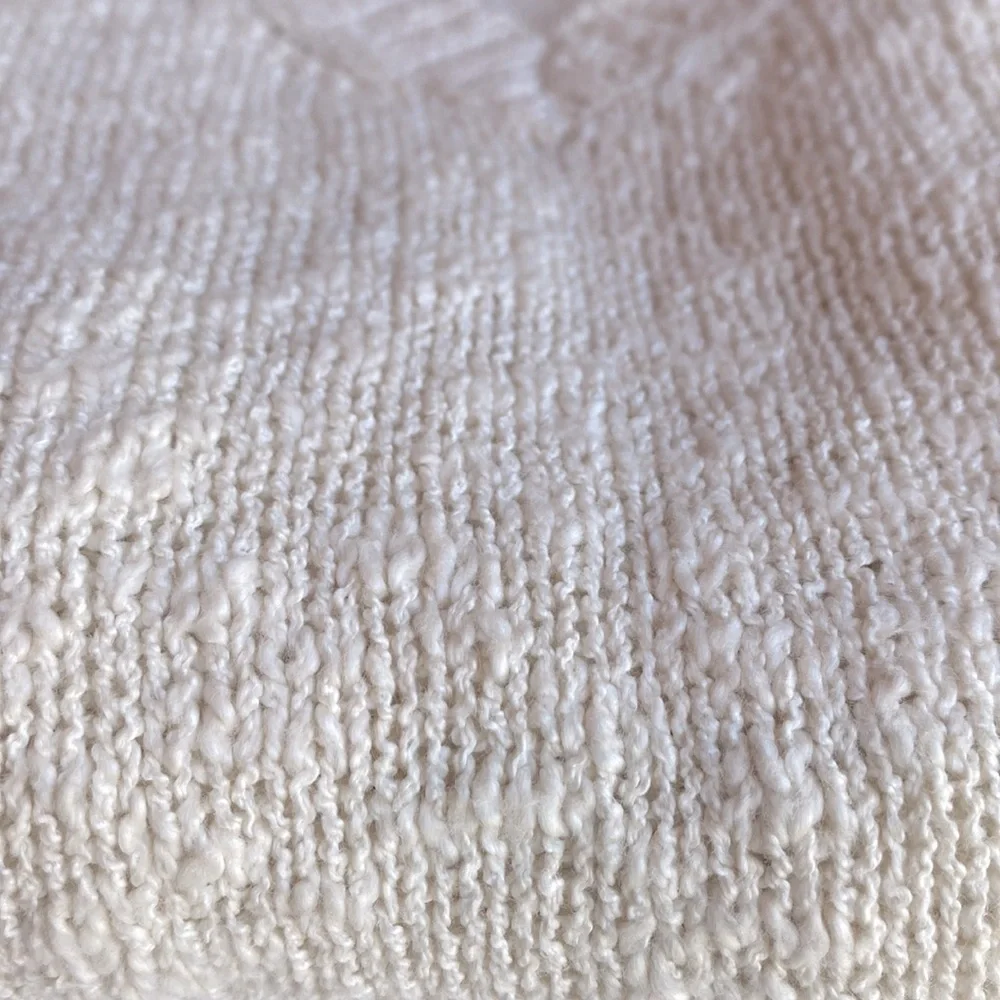 JCrew v neck sweater in light 🐪 color